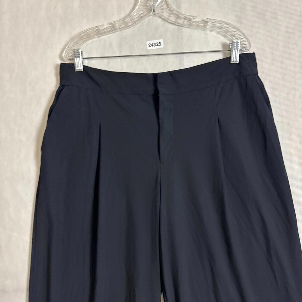 Athleta Women's Size 16 Black High Rise Wide Leg Pleated Pinnacle Trouser Pants - Picture 3 of 15
